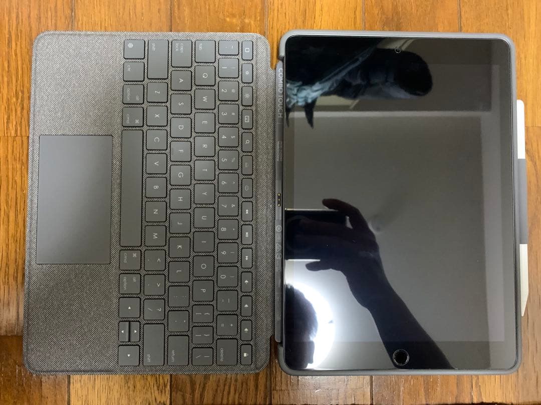 iPad 2021 (WiFiモデル) スペースグレイ キーボード ケース付 Amazon | iPad 10.2インチ 2021 iPad 9 iPad 8 iPad 7 キーボード iPad
