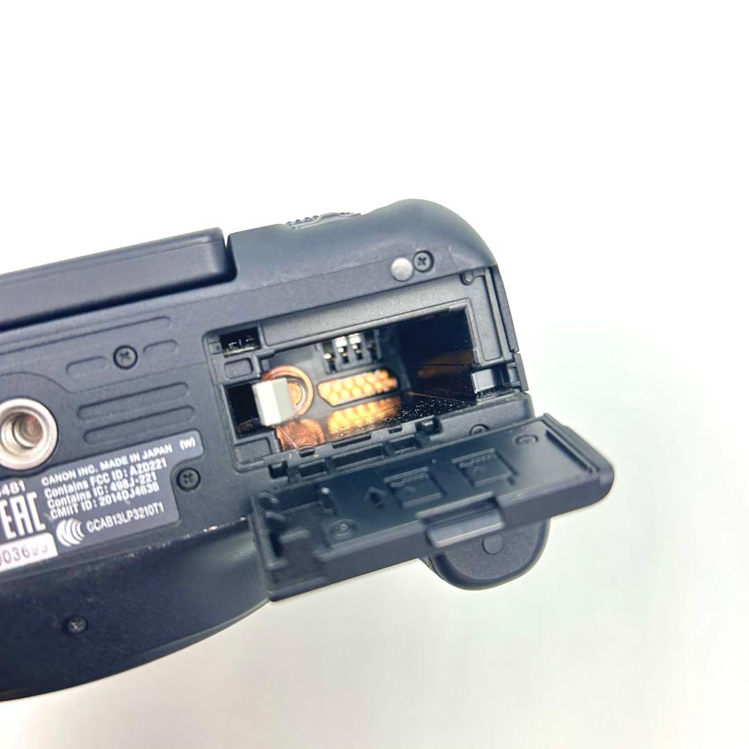 【訳アリ】Canon EOS 8000D ボディ 一眼レフカメラ