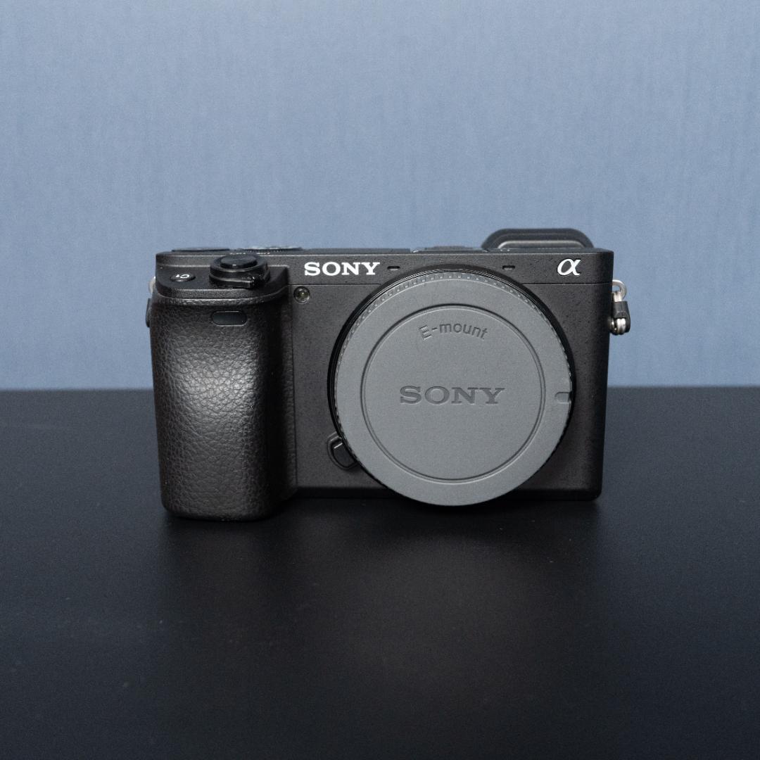 SONY α6400 本体 撮影枚数2291枚 予備バッテリ付き レンタル]SONY α6400 (ILCE-6400) | 一眼レフカメラを借りるなら【東京