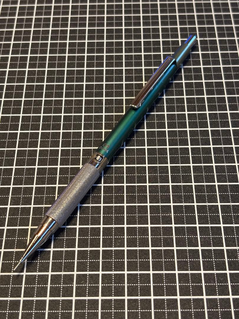 ペんてる 廃盤シャーペン pg1804 0.4mm - メルカリ