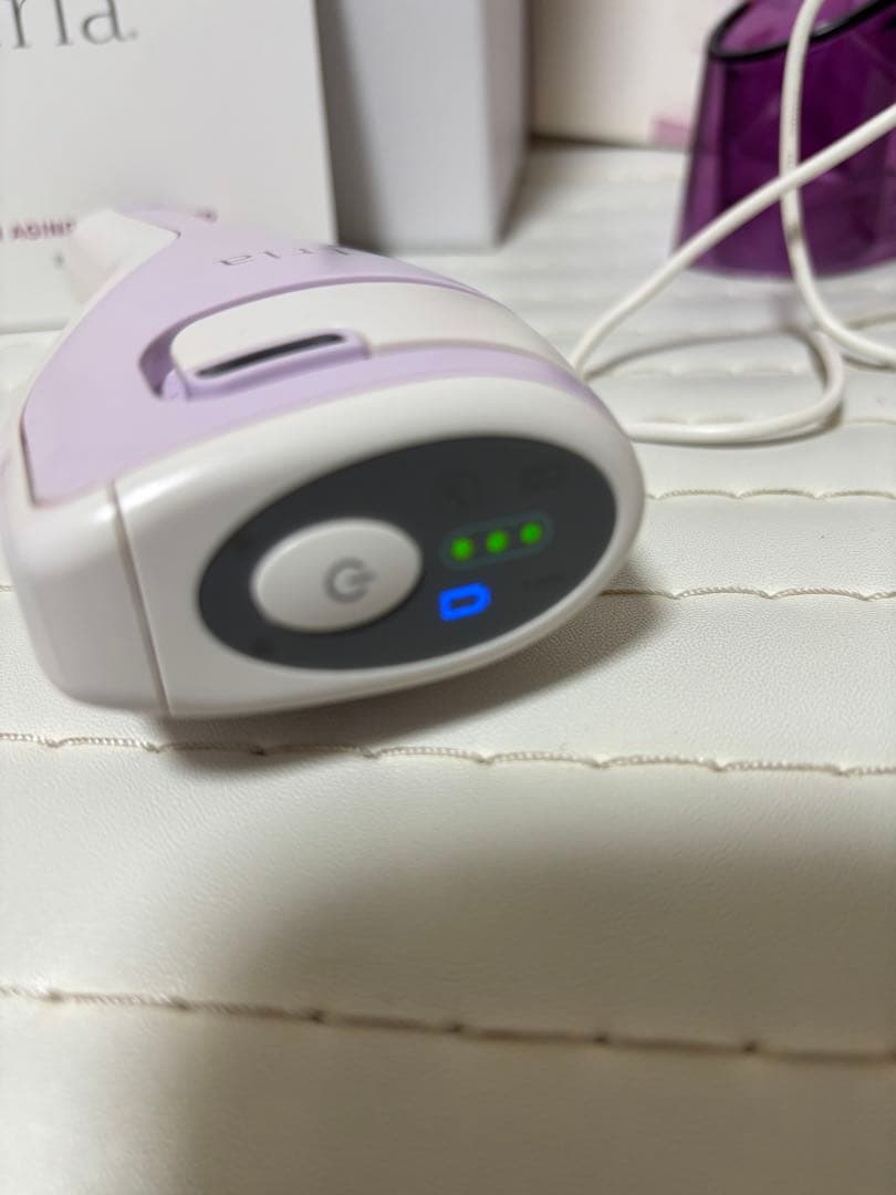 付属品完備 トリア スキンエイジングケア Tria ライラック レーザー