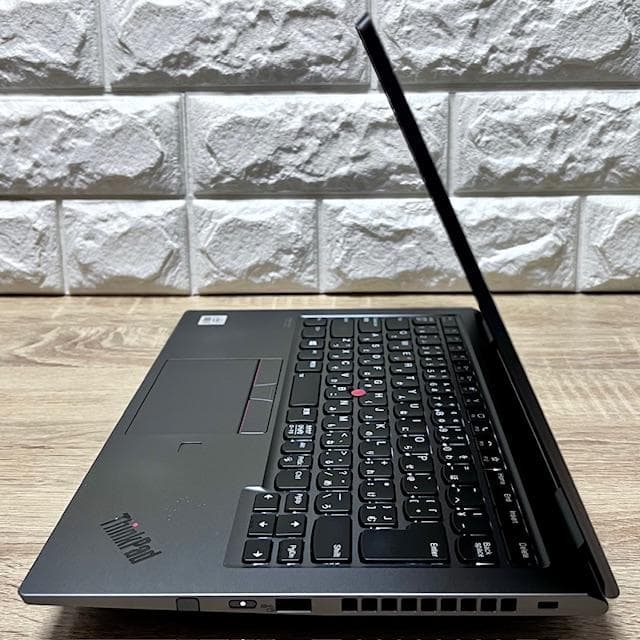 美品《2in1コンバーチブル》Lenovo ThinkPad X1 Yoga