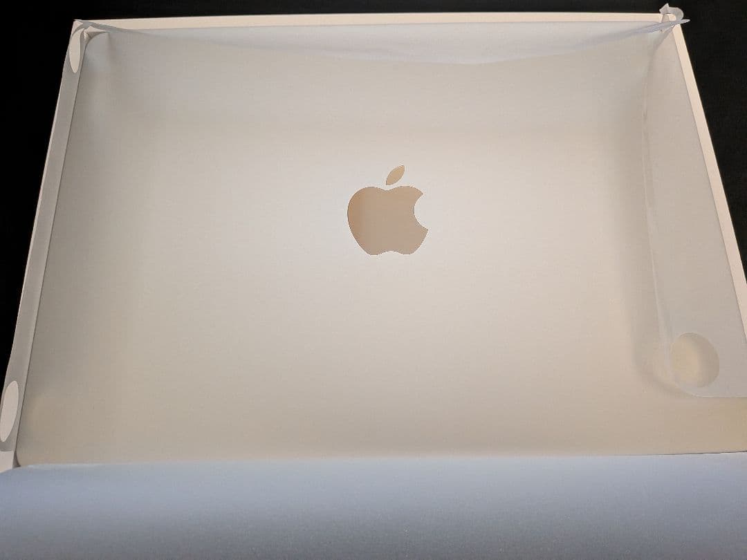 美品 Apple MacBook Air 13インチ M4 16GB 256GB