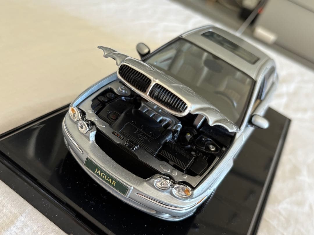 希少】Maisto製 1/18 ジャガー X-TYPE 3.0 ミニカー - メルカリ