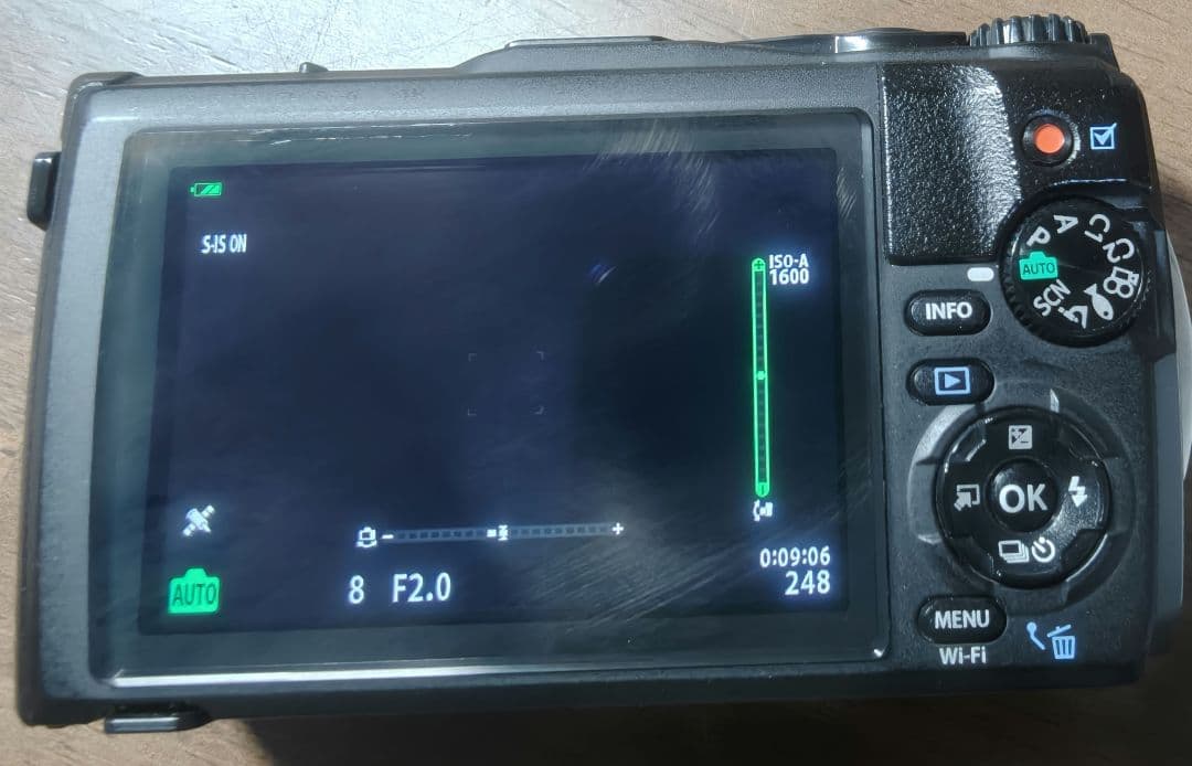 OLYMPUS TOUGH TG-6 ブラック　おまけ多数