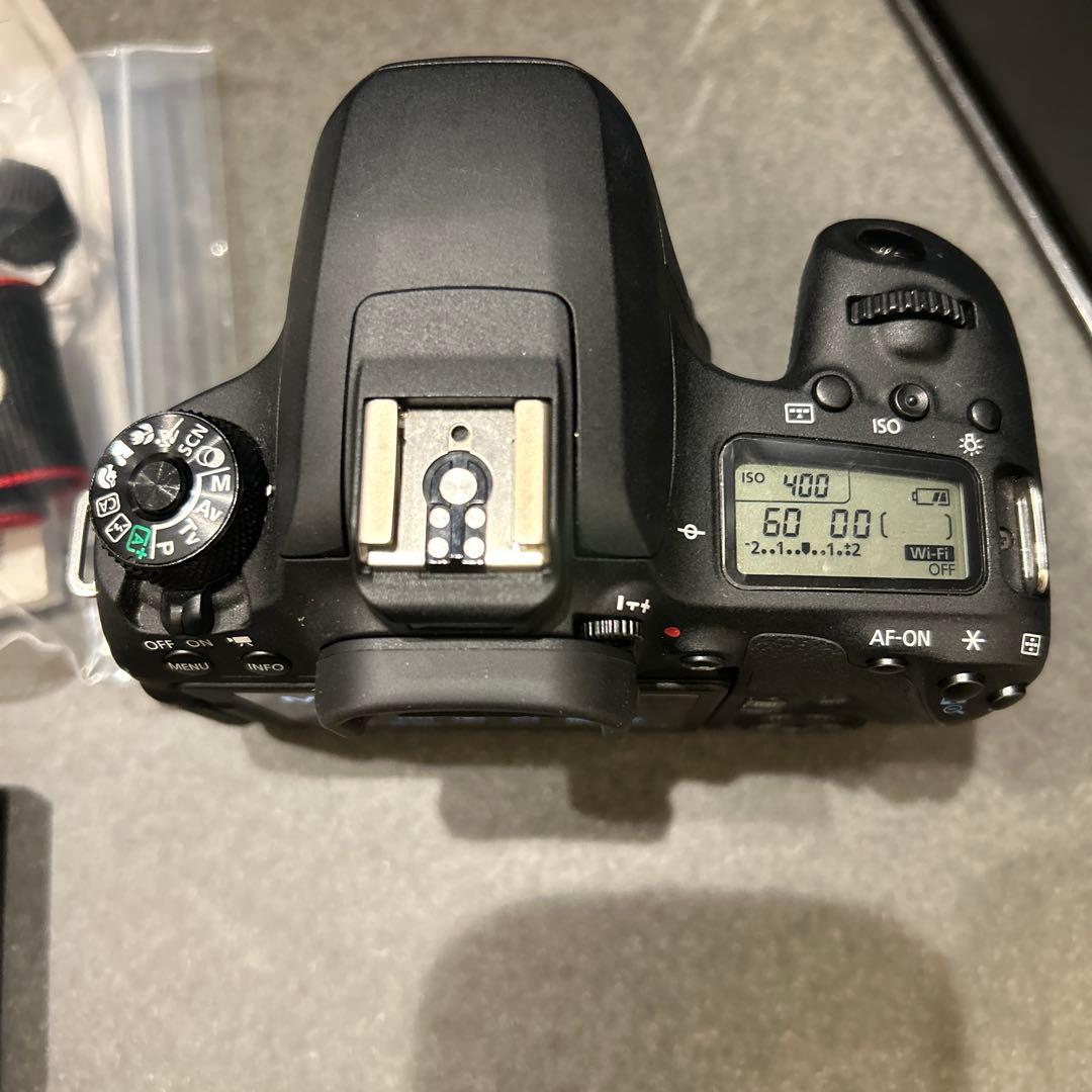 Canon EOS 9000D デジタル一眼レフカメラ 保証書付