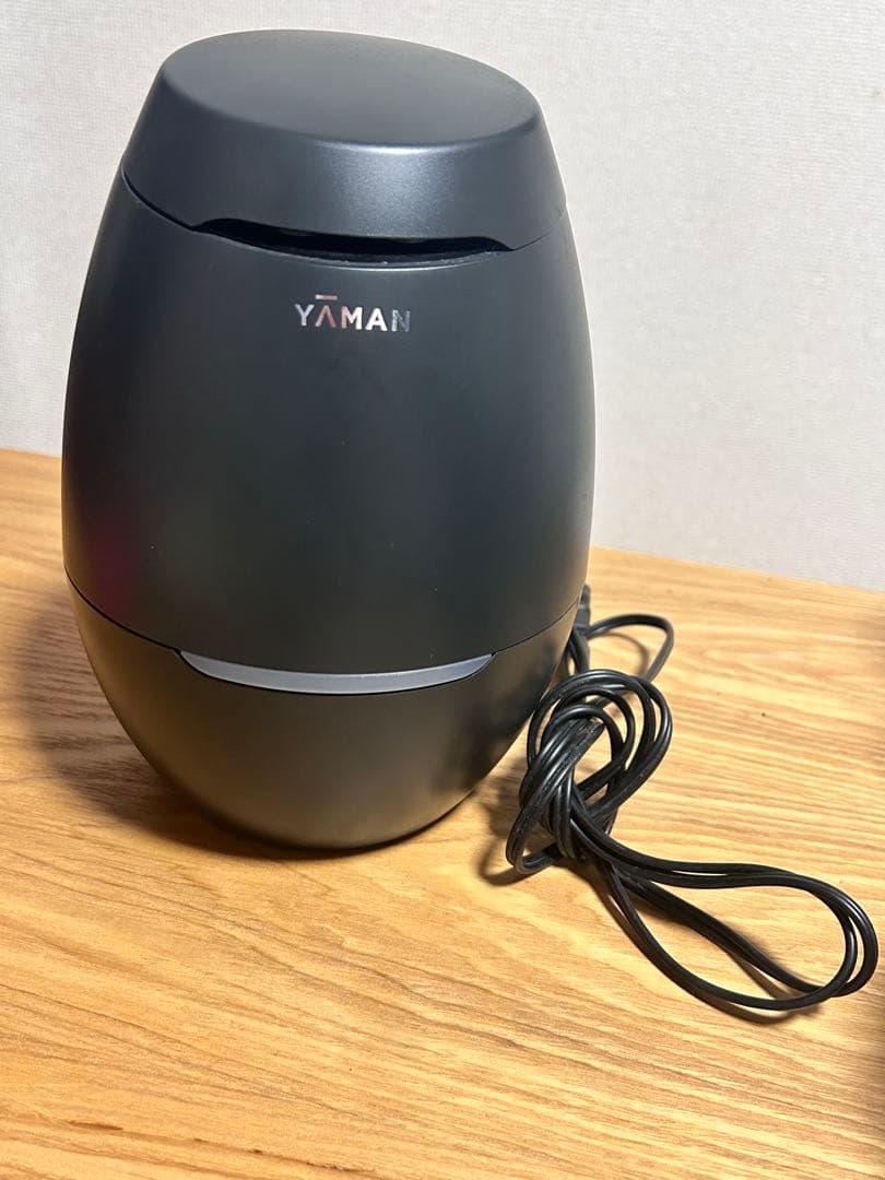 YAMAN 美顔器 ブラック 卵型