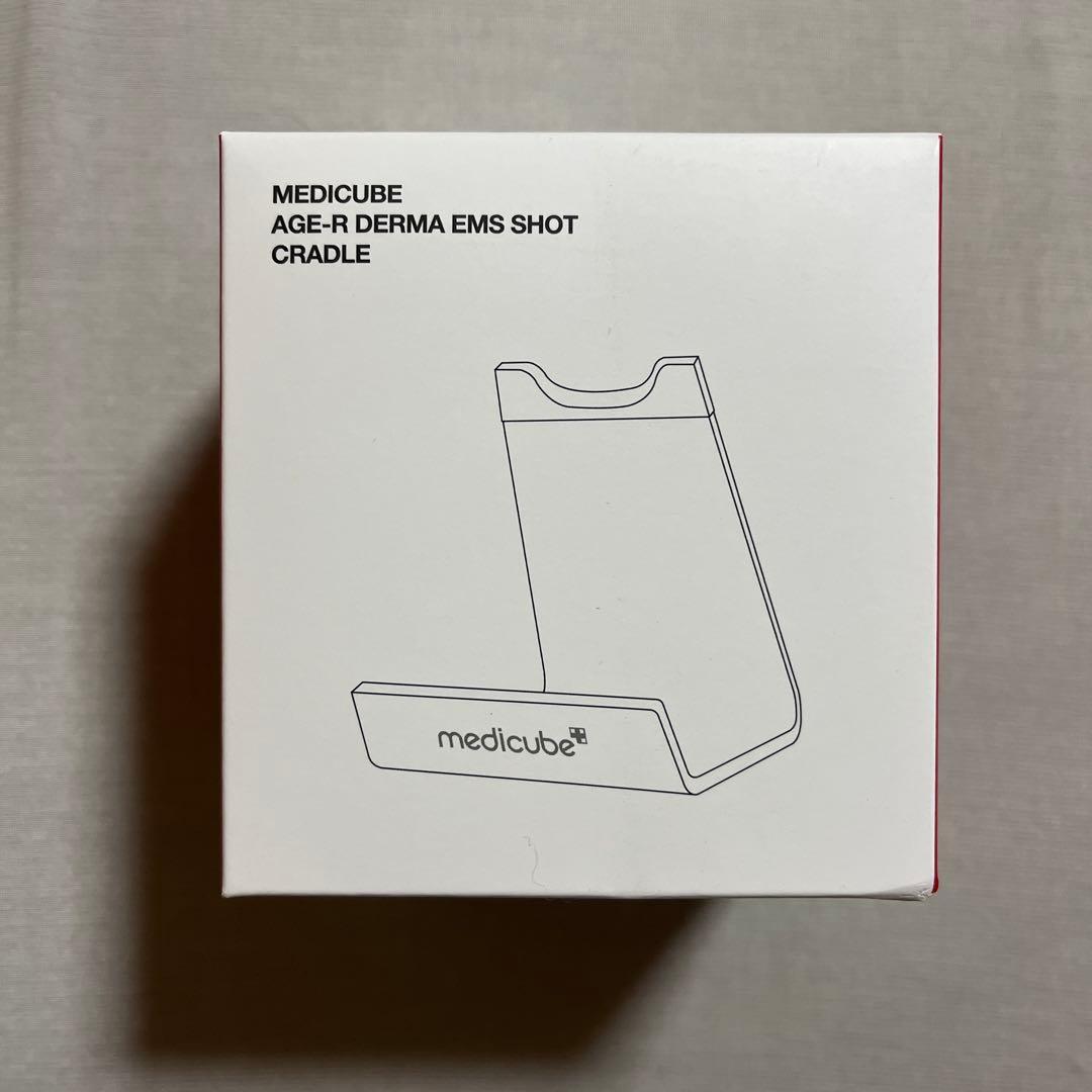 メディキューブ　美顔器　AGE-R ダーマEMS ショットセット