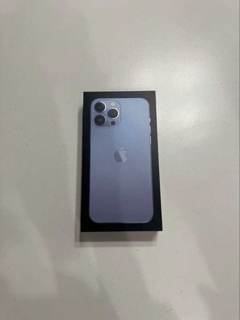 iPhone 13 Pro Max 256GB シエラブルー　SIMフリー