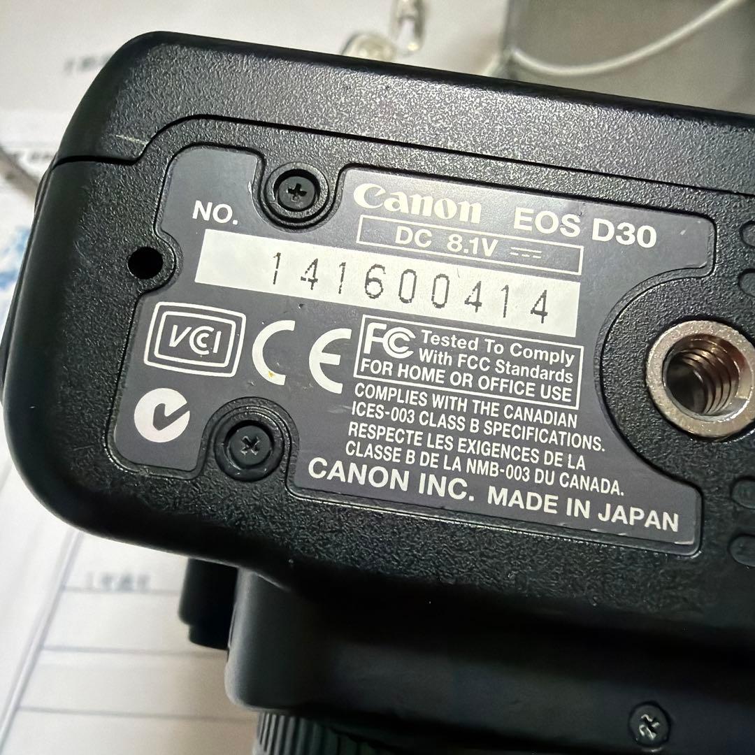 Canon EOS D30 デジタル一眼レフカメラ　稀少