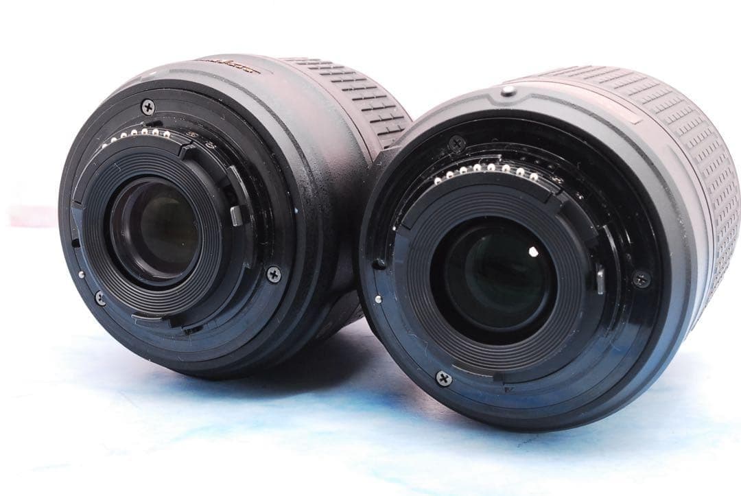 Nikon D5300★Wi-Fi搭載★一眼レフカメラ★手ぶれ補正Wレンズ