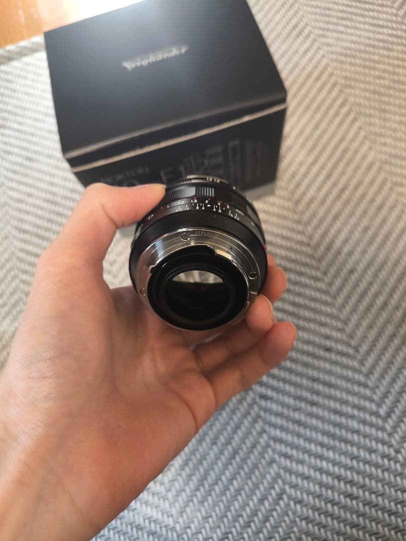 NOKTON 40mm F1.2 VM フード箱あり