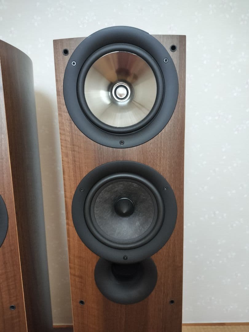 KEF iQ7 フロアスタンドスピーカー 引取限定