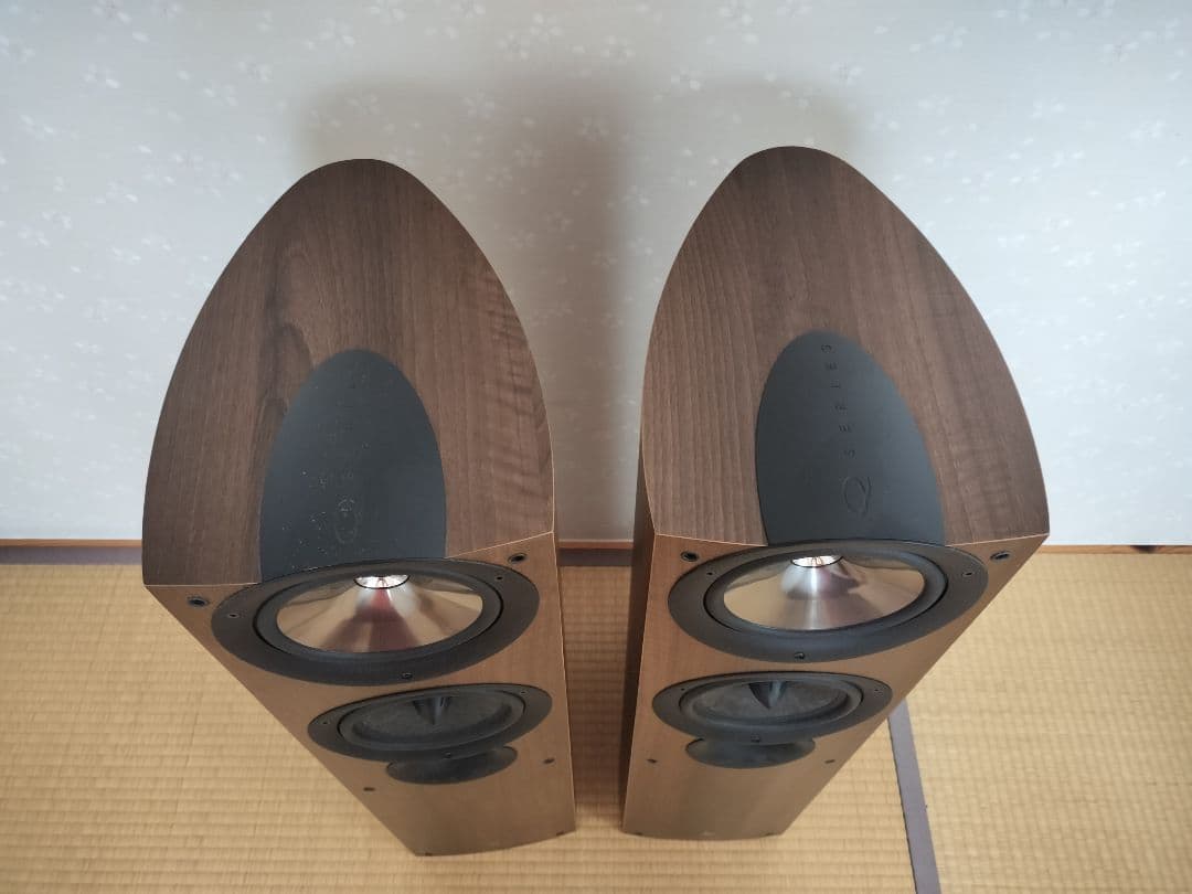 KEF iQ7 フロアスタンドスピーカー 引取限定