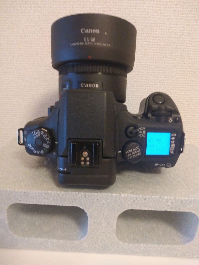 【本日限定価格】 EOS 7s + 50/1.8 STM + BP-300