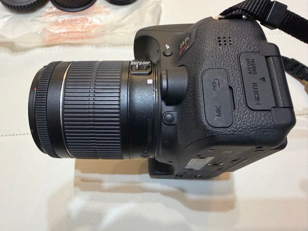 【美品】Canon EOS Kiss X8i デジタル一眼レフ レンズキット