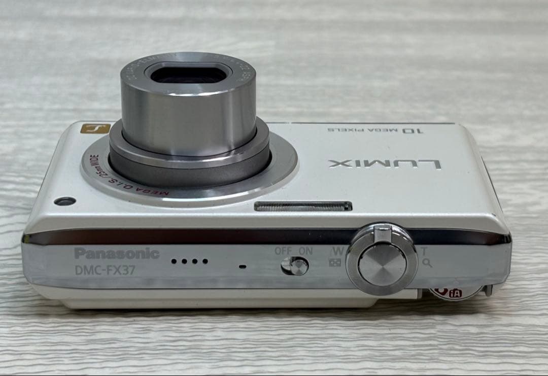 ★Panasonic LUMIX DMC-FX37 デジタルカメラ 5倍ズーム