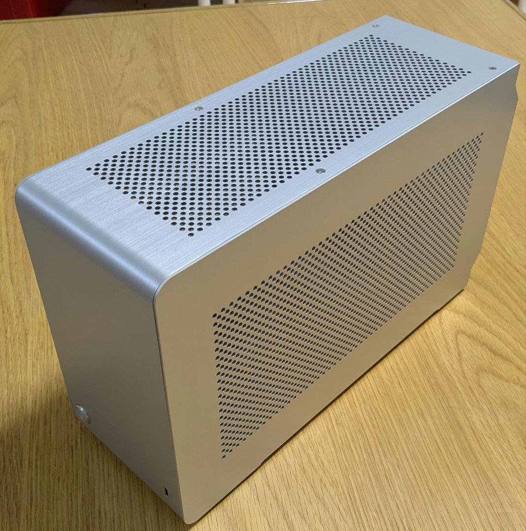 DAN CASE A4-SFX V4 シルバー Mini-ITX PCケース