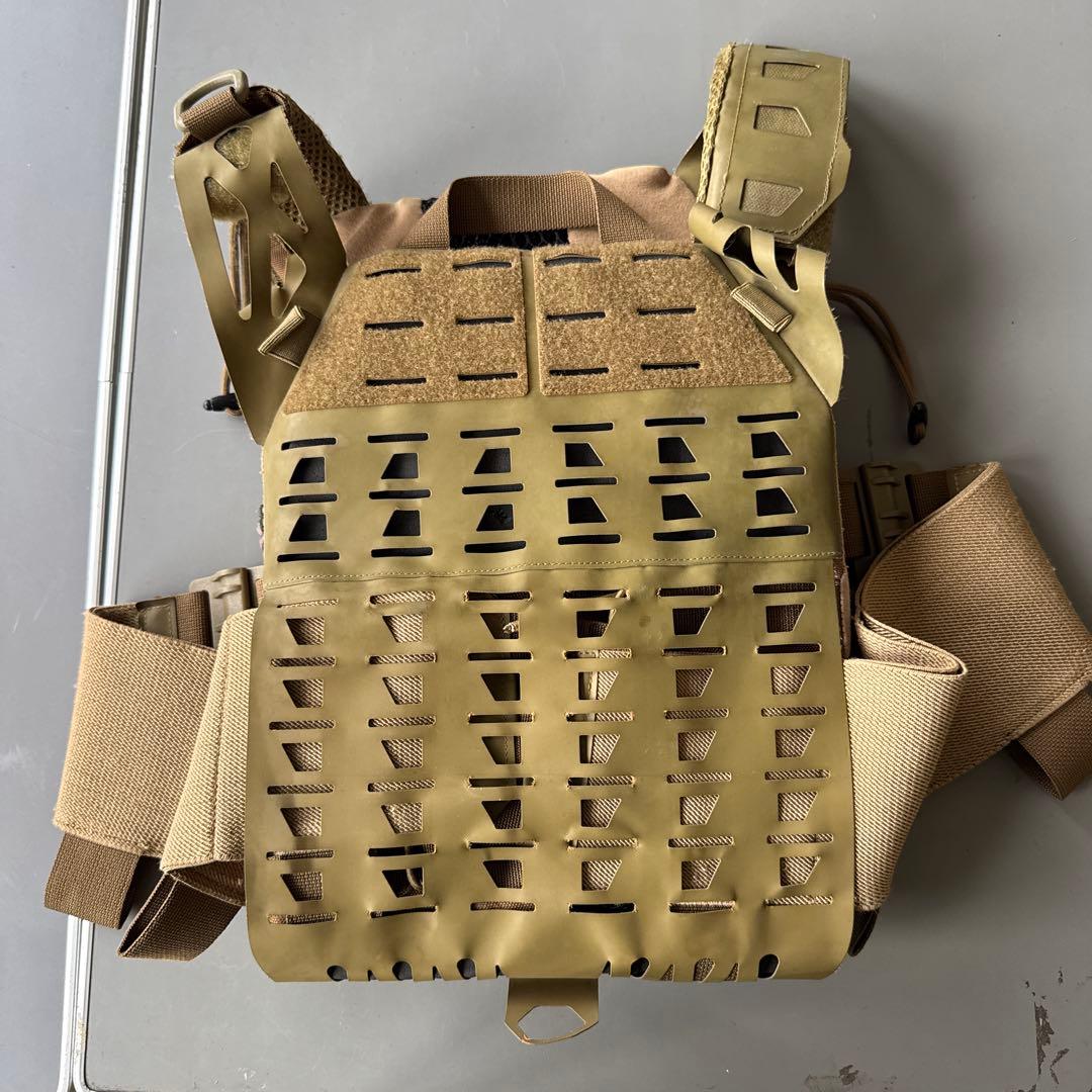 タン色 田村装備プレートキャリア タン色 田村装備プレートキャリア タン色 田村装備プレートキャリア