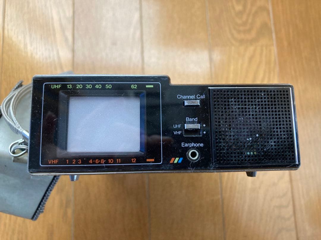 動作確認済み 映像確認済み ポータブルマイクロテレビ1984年製