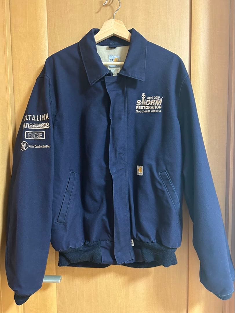 カーハート　ダックジャケット　ネイビー ロゴ刺繍 古着 カーハート Carhartt 企業ロゴ 刺繍 ダック トラディショナル