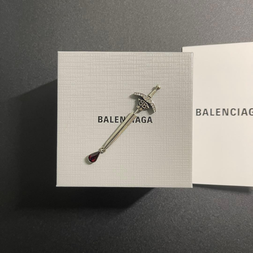 BALENCIAGA バレンシアガ　片耳用　ピアス　ゴスソード　付属品完備 BALENCIAGA】Sword ロゴ シングル ピアス ラインストーン (BALENCIAGA
