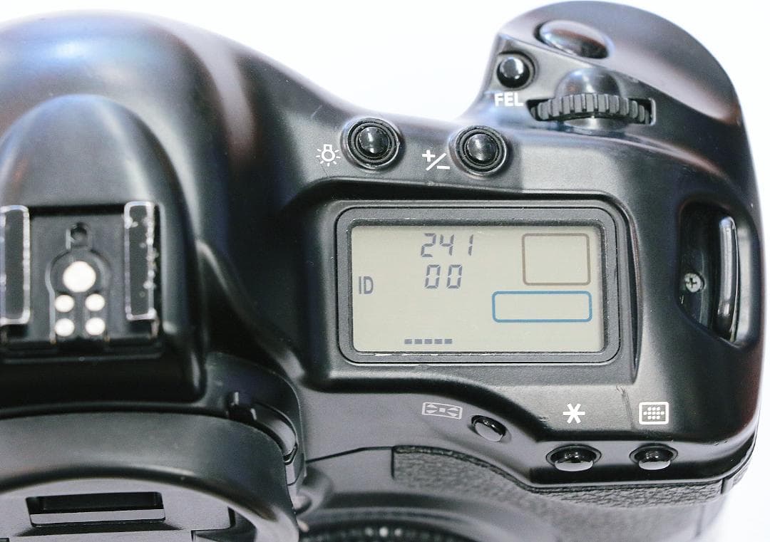 Canon EOS-1V フィルム一眼レフカメラ