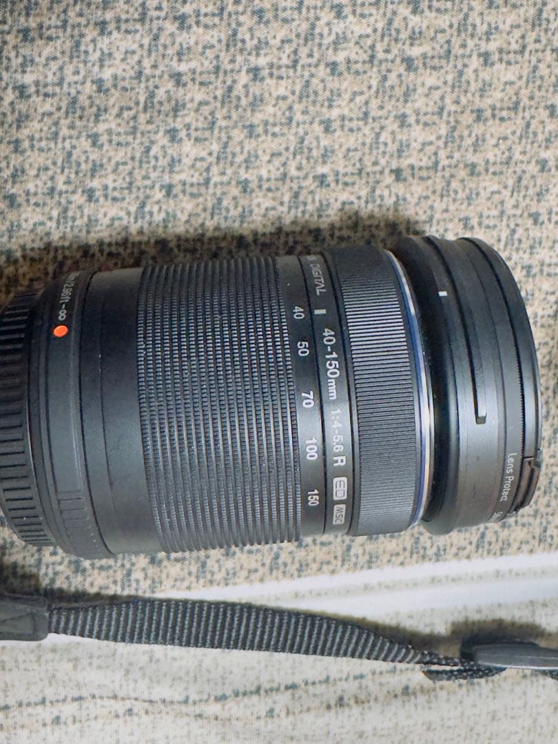 Olympus ミラーレス一眼カメラ 交換レンズ付き