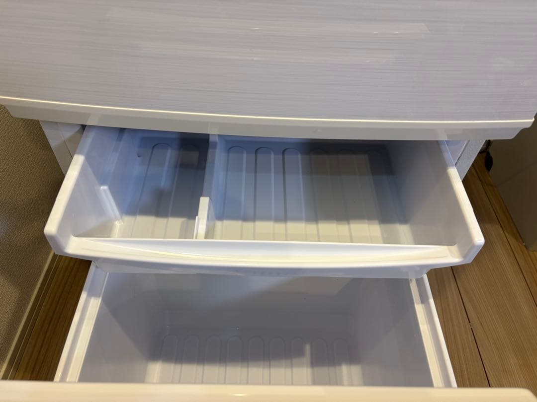 【引取限定】2020年製 SHARP 冷蔵庫 SJ-D14F-W 137L