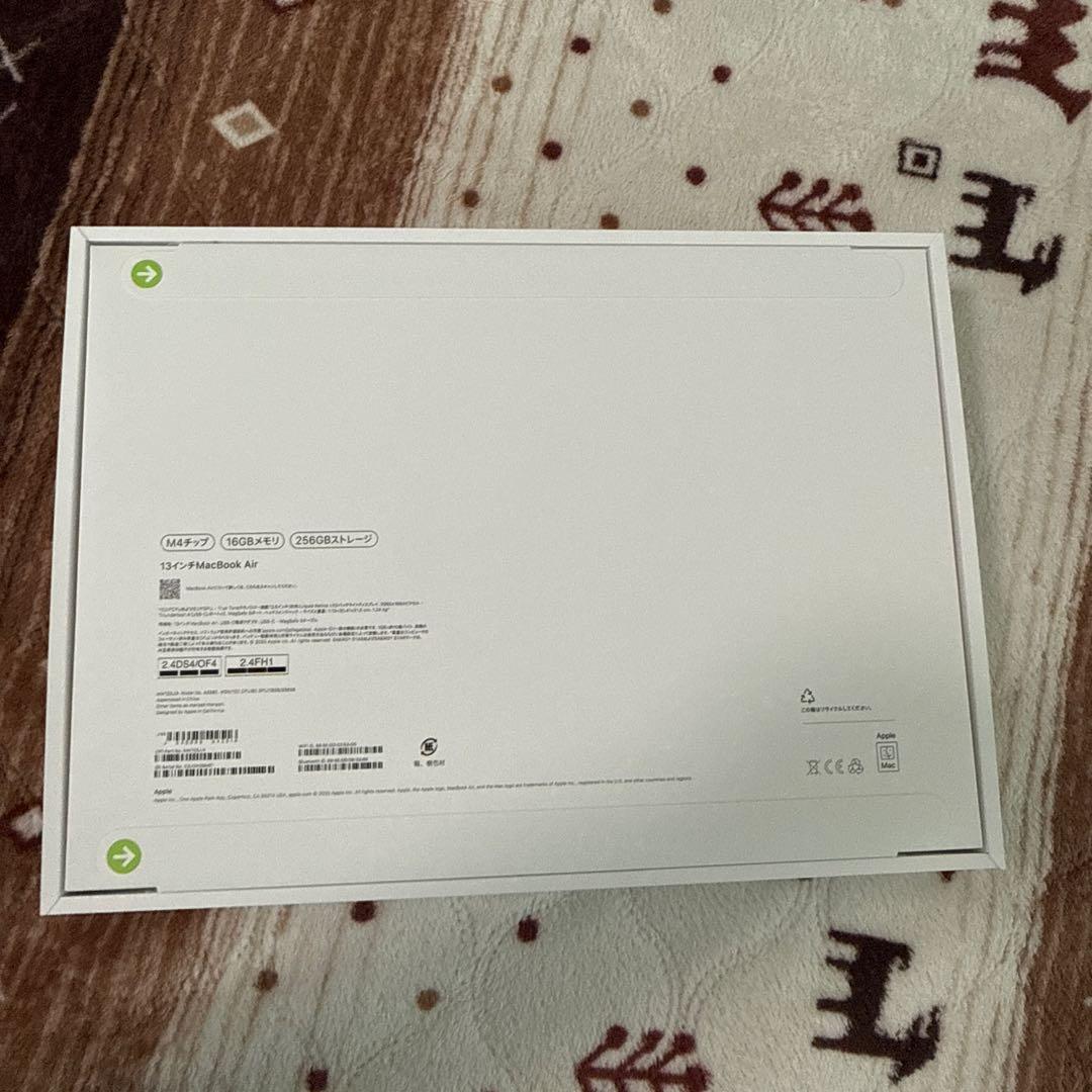 MacBook Air 13インチ　M4チップ　10コア　新品未開封