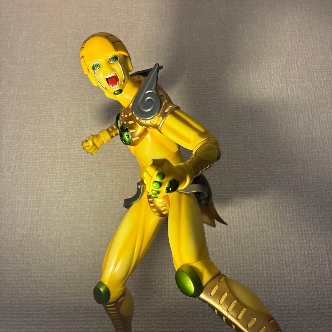 ジョジョの奇妙な冒険 メディコムトイ RAH ゴールドエクスペリエンス