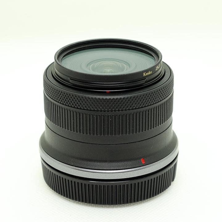 ほぼ未使用　Canon RF-S 10-18mm F4.5-6.3 IS STM