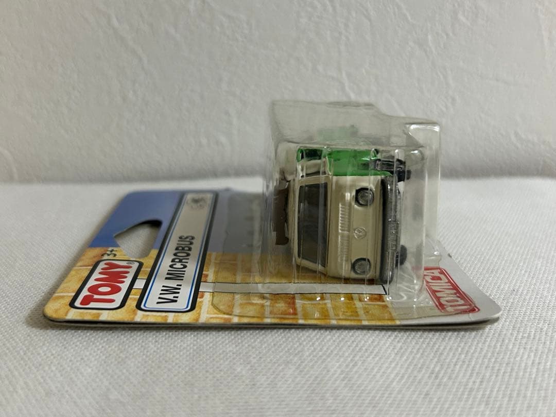 トミカ ブリスターパック ヨーロッパ輸出仕様 V.W. MICROBUS - メルカリ