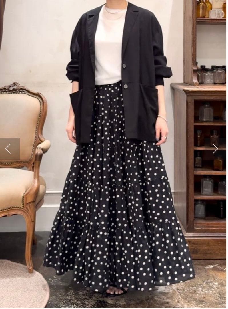 新品タグ付き】BEARDSLEY ドットスカート ブラック 最終値下げしました