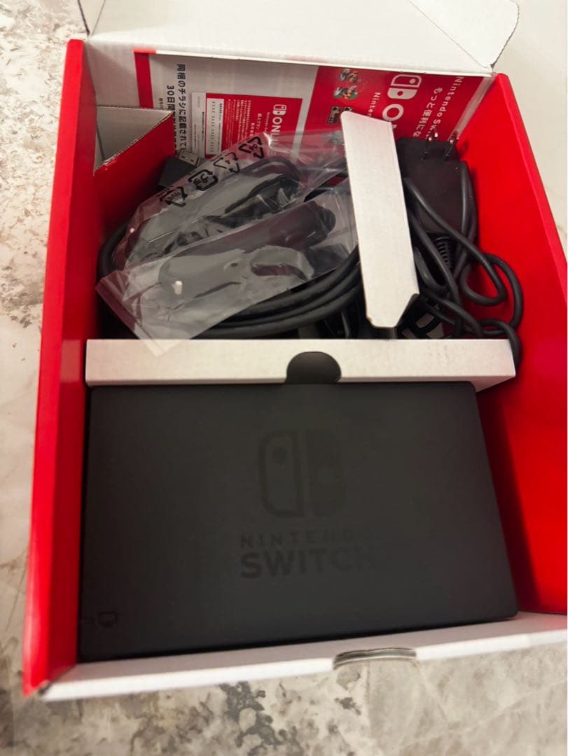 Nintendo Switch 本体 ほぼ未使用 箱・付属品完備 動作確認済 - メルカリ