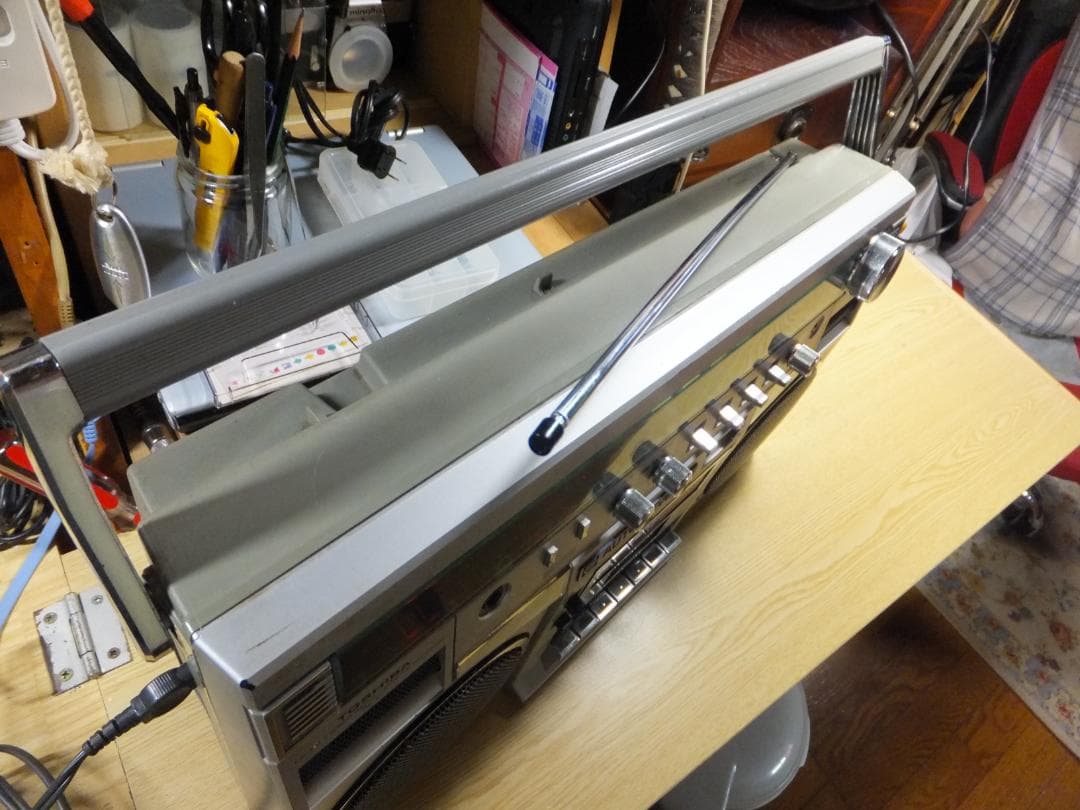 東芝　ラジカセ　RT-S77 昭和レトロなカセットレコーダー(整備動作品)