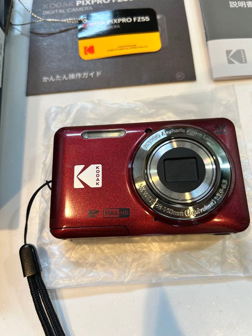 Kodak PIXPRO FZ55 レッド
