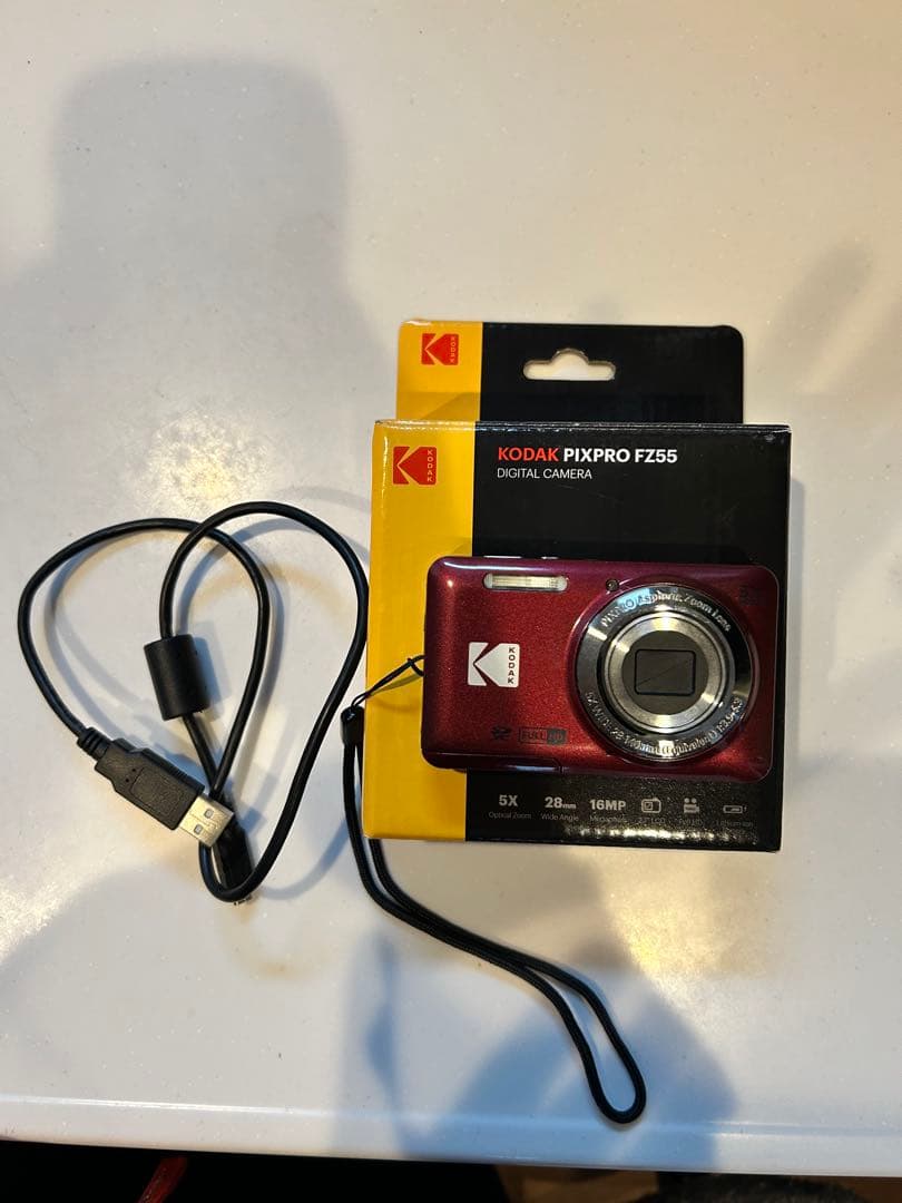 Kodak PIXPRO FZ55 レッド