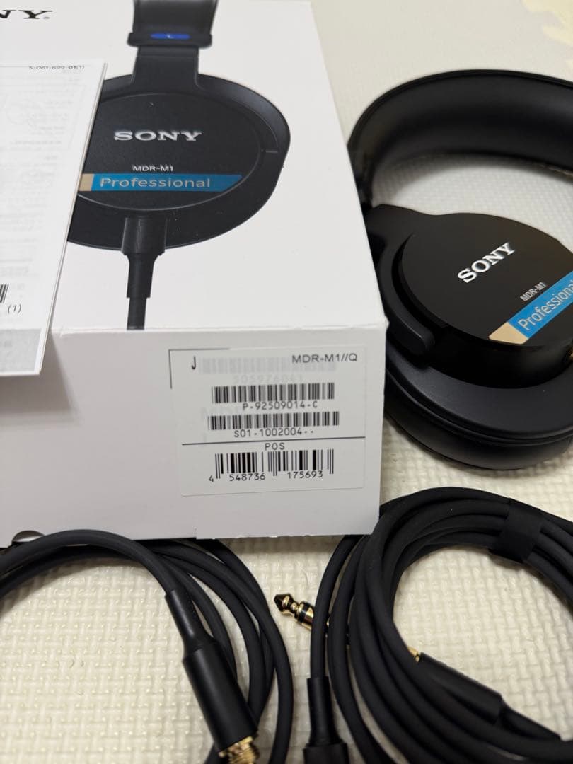SONY MDR-M1 / ソニー　ヘッドホン