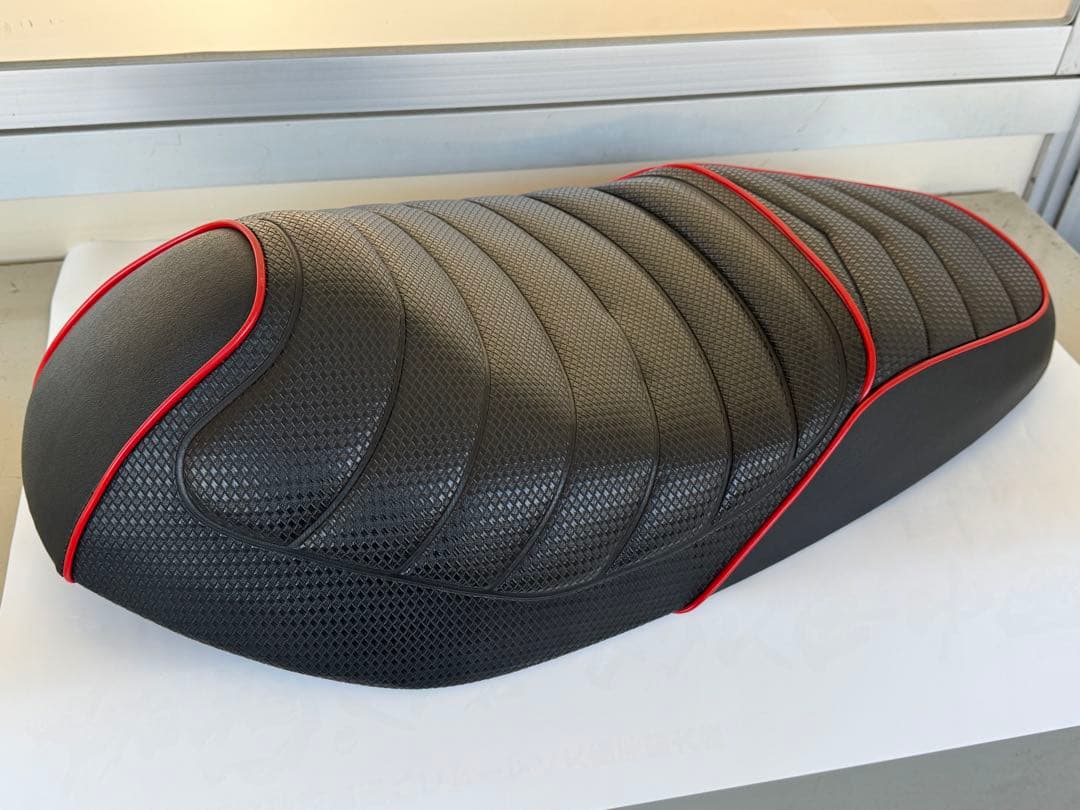 グランドアクシス100 3cmローダウンシート DCR製　期間限定お値下げ中！ グランドアクシス100 3cmローダウンシート DCR製 期間限定お値下げ中