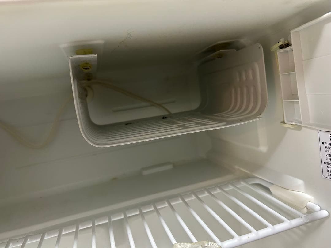 Halex 1ドア冷蔵庫 冷凍室付き シルバー