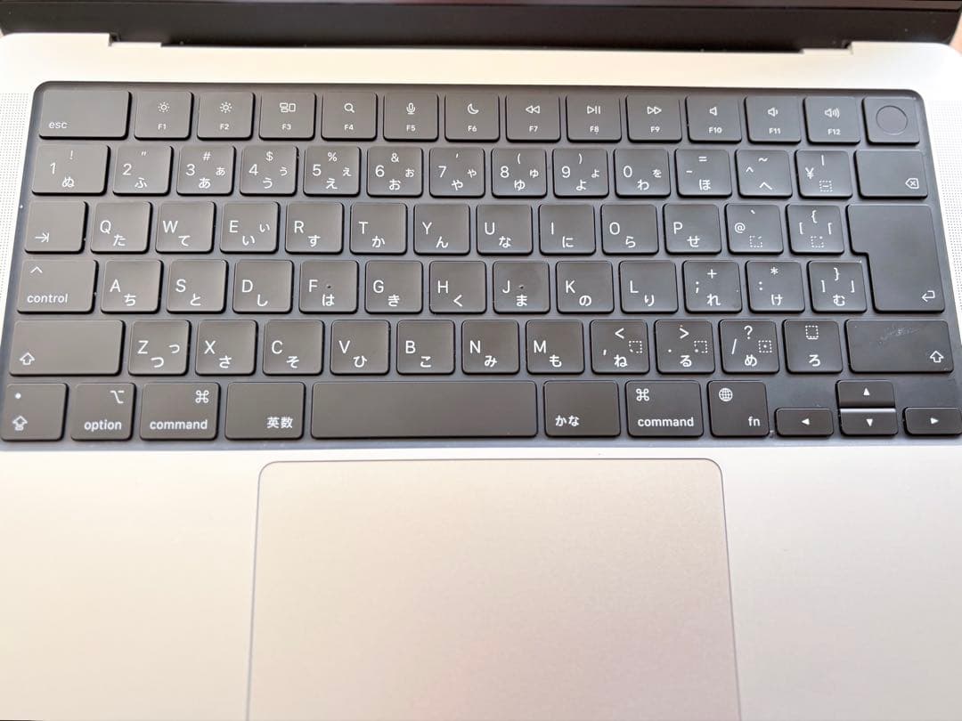 【超美品】14インチ MacBookProM3Proシルバー18GB 512GB