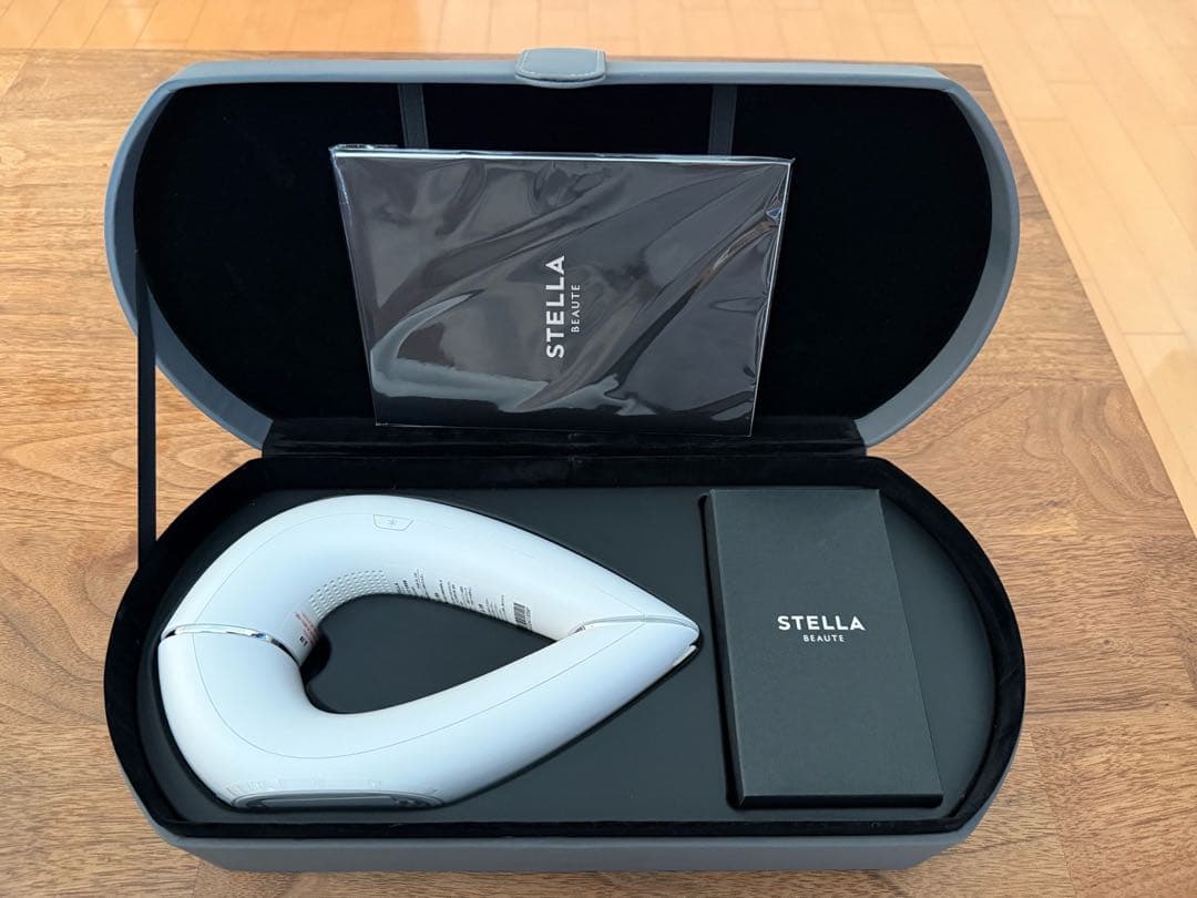 新品未使用　2024年最新モデル　 ステラボーテ IPL＆LED光美容器 ステラボーテ 脱毛器 美顔器 IPL&LED 光美容器 サントリーニ 2024年
