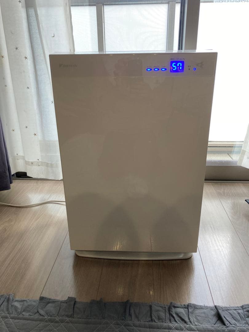DAIKIN ダイキン 加湿空気清浄機 MCK70UE5-W 2018年製 DAIKIN ダイキン工業 加湿器空気清浄機 MCK70UE5-W 2018年製