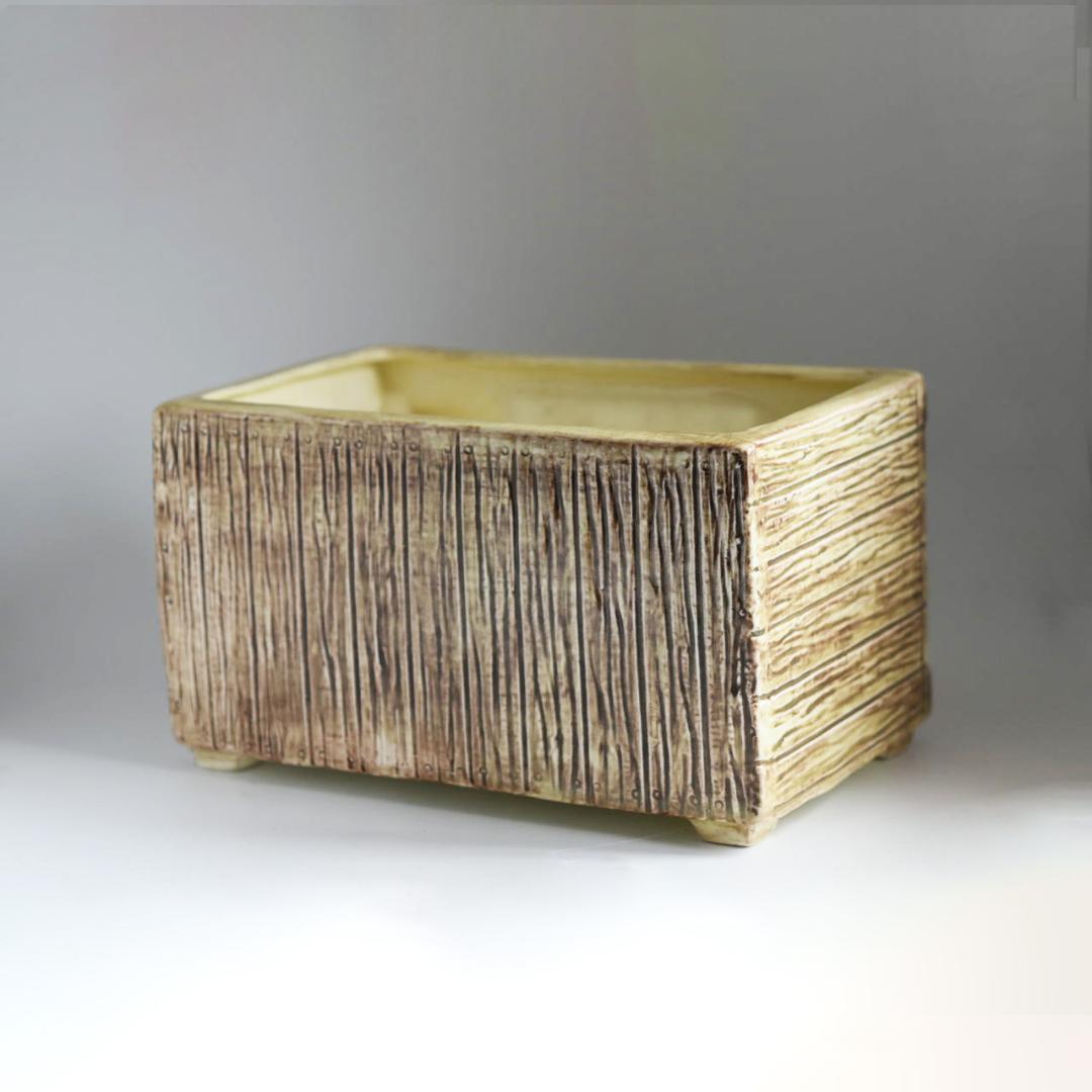 イギリスヴィンテージ　\"Falcon\"　ラビット陶器のオブジェ[sa699]