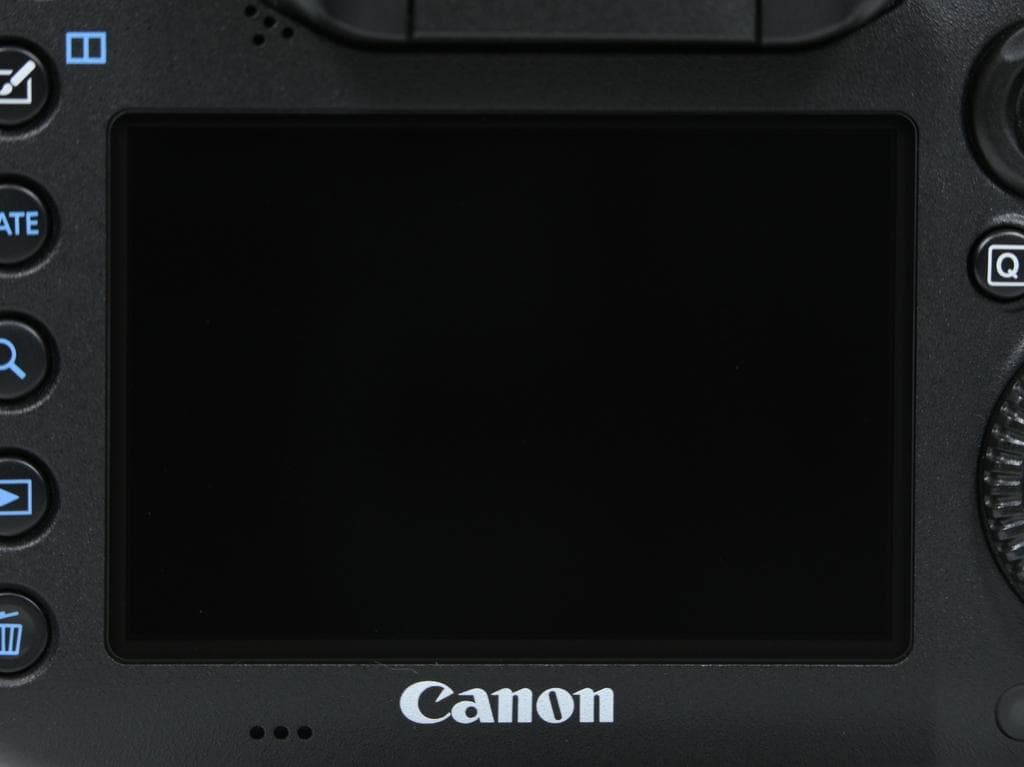 【超美品】Canon EOS 7D Mark II ボディ《ショット数2697》