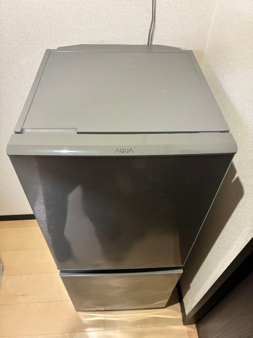 送料込 動作確認済み　AQUA 冷蔵庫 引き出し式冷凍室
