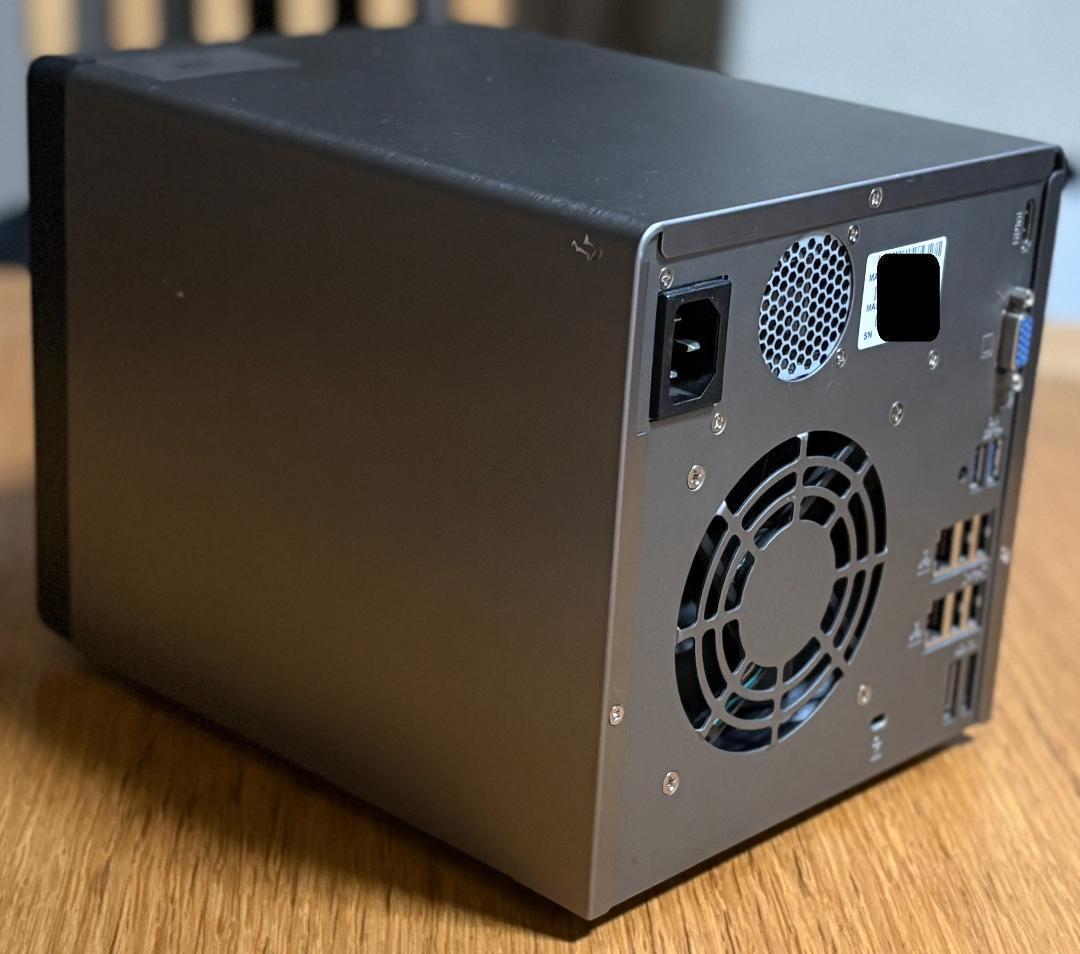 QNAP OEM NAS TS-469Pro同等品①