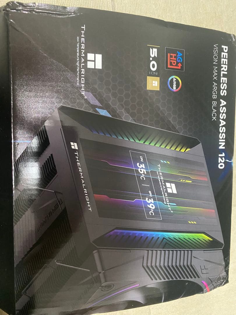Thermalright Peerless Assassin 120 液晶付き