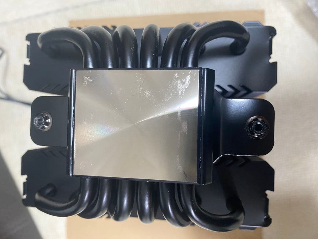 Thermalright Peerless Assassin 120 液晶付き